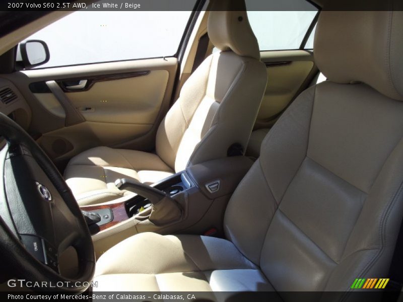 Ice White / Beige 2007 Volvo S60 2.5T AWD