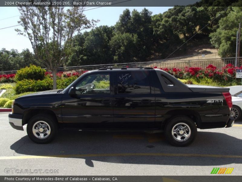Black / Dark Charcoal 2004 Chevrolet Avalanche 1500 Z66