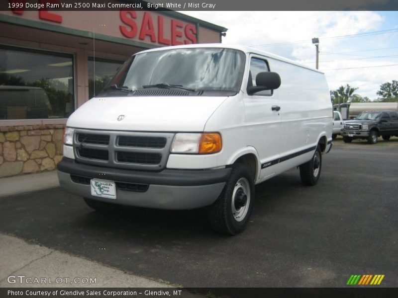 Bright White / Mist Gray 1999 Dodge Ram Van 2500 Maxi Commercial