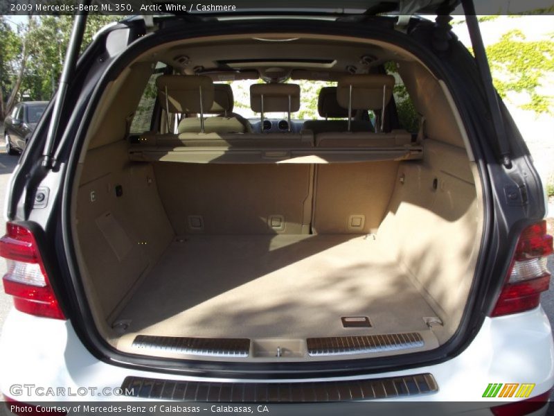 Arctic White / Cashmere 2009 Mercedes-Benz ML 350