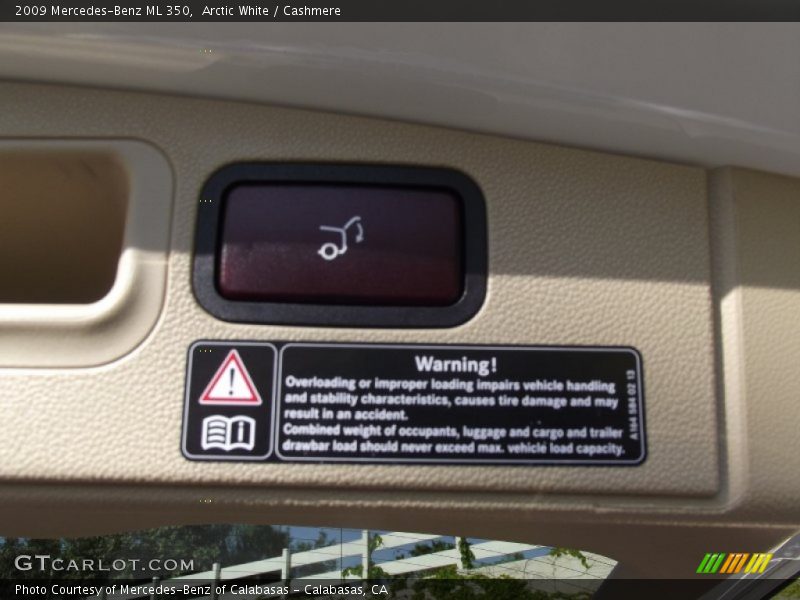 Arctic White / Cashmere 2009 Mercedes-Benz ML 350