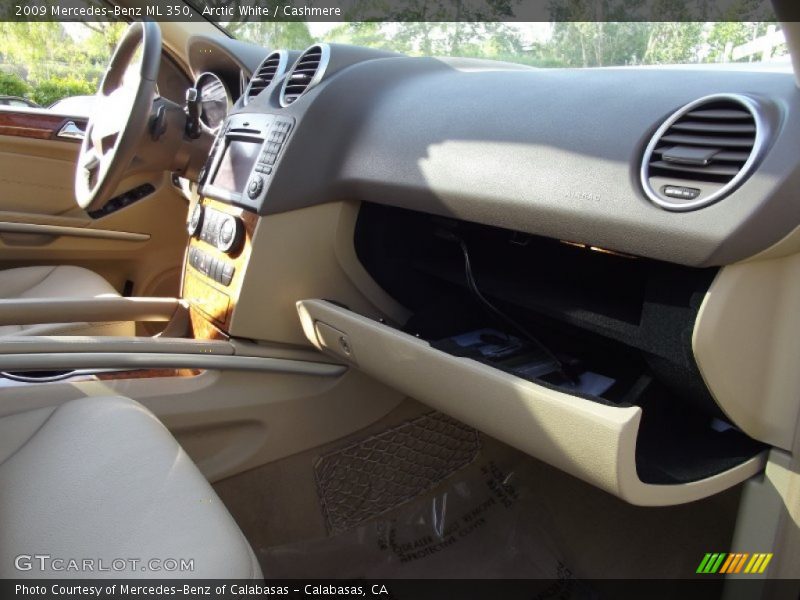 Arctic White / Cashmere 2009 Mercedes-Benz ML 350