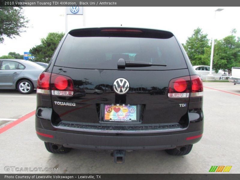 Black Uni / Anthracite 2010 Volkswagen Touareg TDI 4XMotion