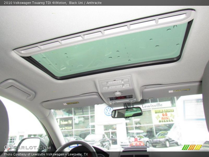 Black Uni / Anthracite 2010 Volkswagen Touareg TDI 4XMotion