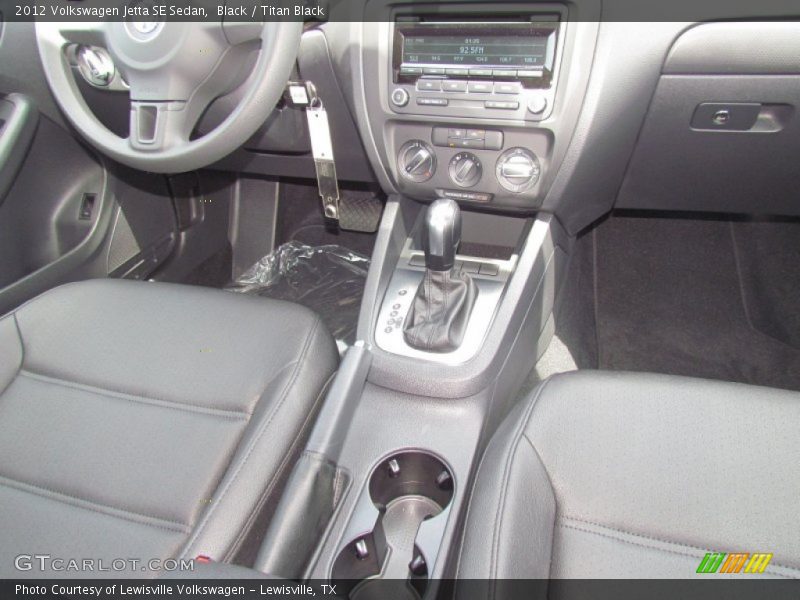 Black / Titan Black 2012 Volkswagen Jetta SE Sedan
