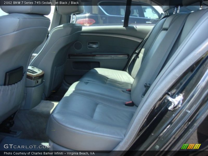 Jet Black / Black 2002 BMW 7 Series 745i Sedan
