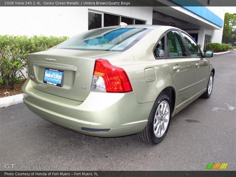 Gecko Green Metallic / Umbra Brown/Quartz Beige 2008 Volvo S40 2.4i