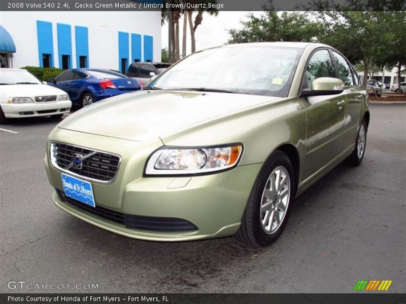 Gecko Green Metallic / Umbra Brown/Quartz Beige 2008 Volvo S40 2.4i
