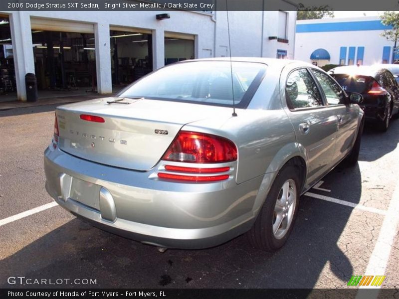 Bright Silver Metallic / Dark Slate Grey 2006 Dodge Stratus SXT Sedan