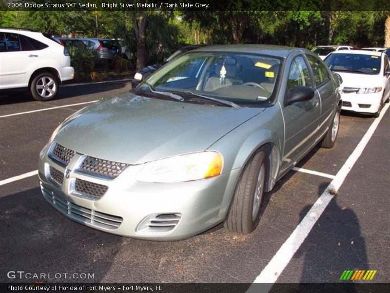 Bright Silver Metallic / Dark Slate Grey 2006 Dodge Stratus SXT Sedan
