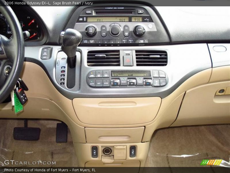 Sage Brush Pearl / Ivory 2006 Honda Odyssey EX-L