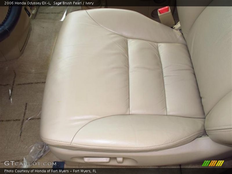 Sage Brush Pearl / Ivory 2006 Honda Odyssey EX-L