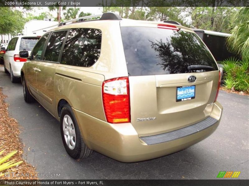 Sunset Gold / Beige 2006 Kia Sedona LX