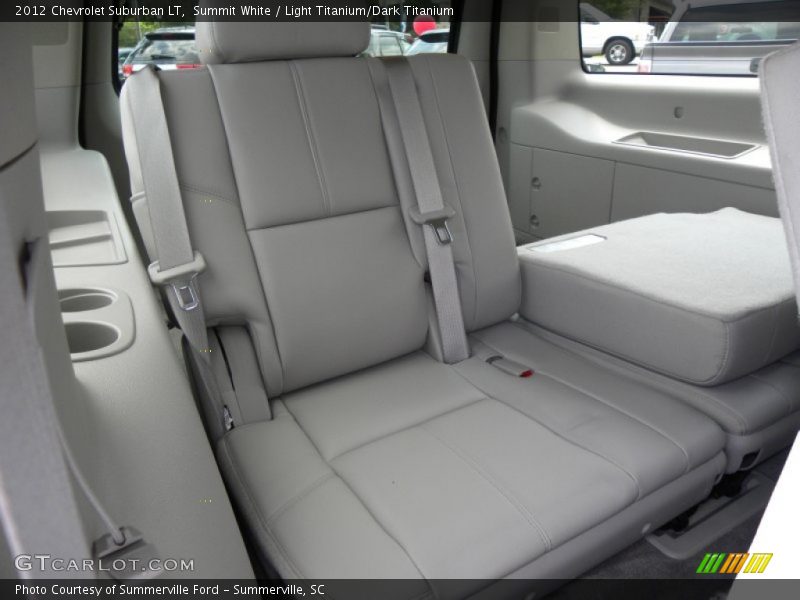 Summit White / Light Titanium/Dark Titanium 2012 Chevrolet Suburban LT