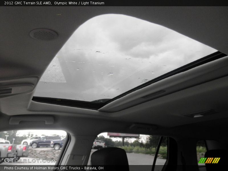 Olympic White / Light Titanium 2012 GMC Terrain SLE AWD