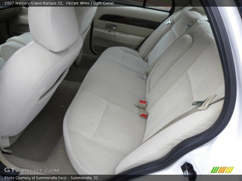Vibrant White / Light Camel 2007 Mercury Grand Marquis GS