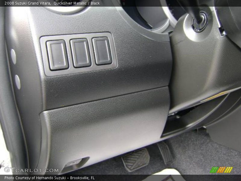 Quicksilver Metallic / Black 2008 Suzuki Grand Vitara