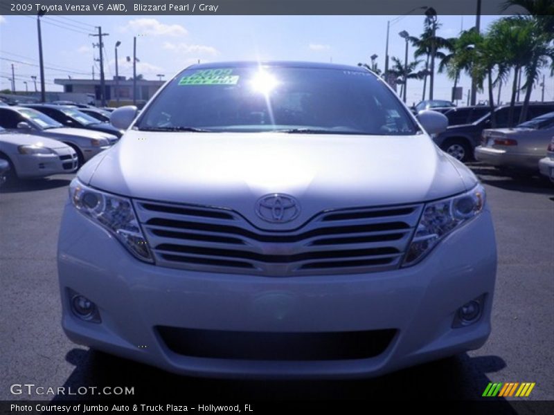 Blizzard Pearl / Gray 2009 Toyota Venza V6 AWD