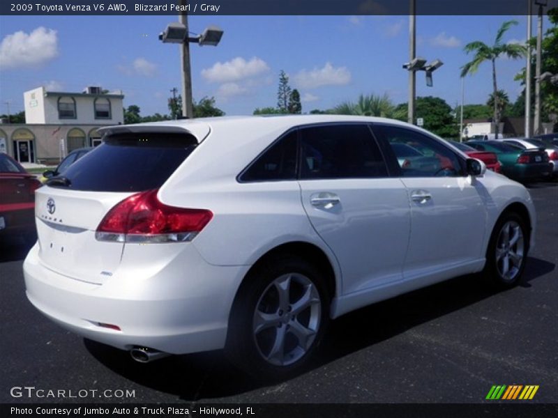 Blizzard Pearl / Gray 2009 Toyota Venza V6 AWD