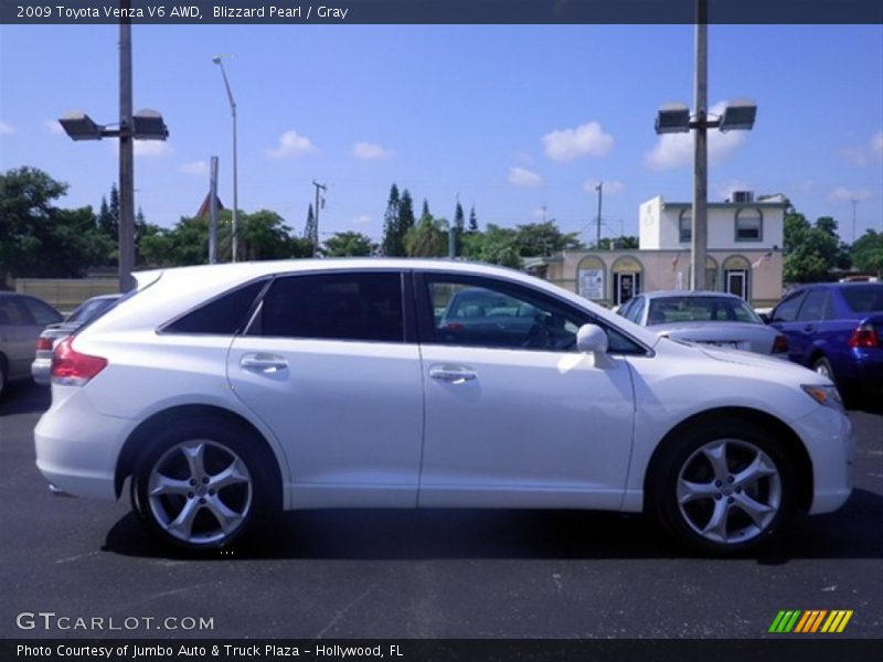 Blizzard Pearl / Gray 2009 Toyota Venza V6 AWD