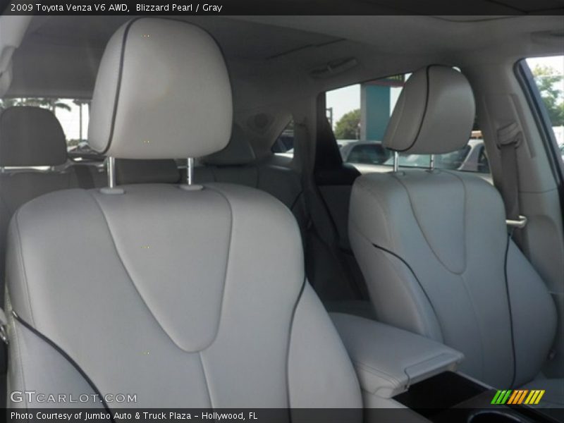 Blizzard Pearl / Gray 2009 Toyota Venza V6 AWD
