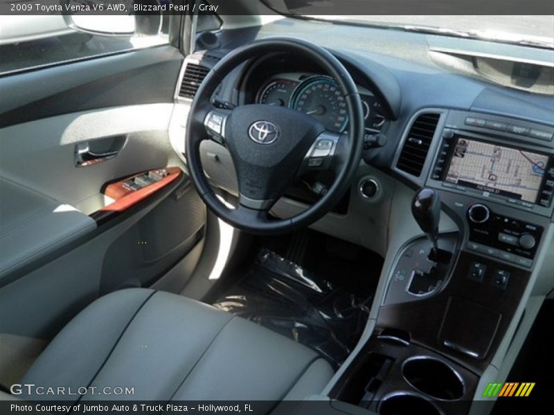 Blizzard Pearl / Gray 2009 Toyota Venza V6 AWD