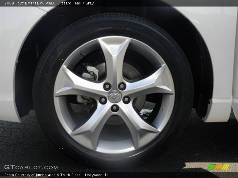 Blizzard Pearl / Gray 2009 Toyota Venza V6 AWD