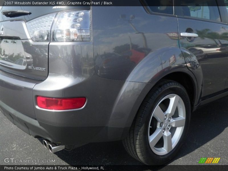 Graphite Gray Pearl / Black 2007 Mitsubishi Outlander XLS 4WD