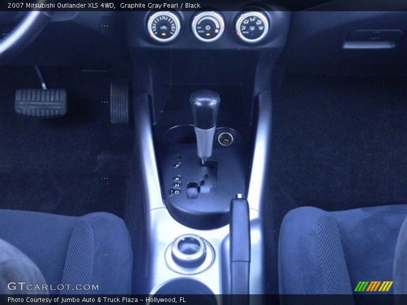 Graphite Gray Pearl / Black 2007 Mitsubishi Outlander XLS 4WD