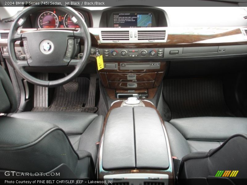 Jet Black / Black/Black 2004 BMW 7 Series 745i Sedan