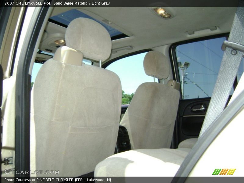 Sand Beige Metallic / Light Gray 2007 GMC Envoy SLE 4x4