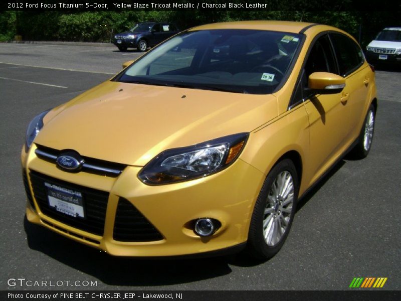 Yellow Blaze Tricoat Metallic / Charcoal Black Leather 2012 Ford Focus Titanium 5-Door
