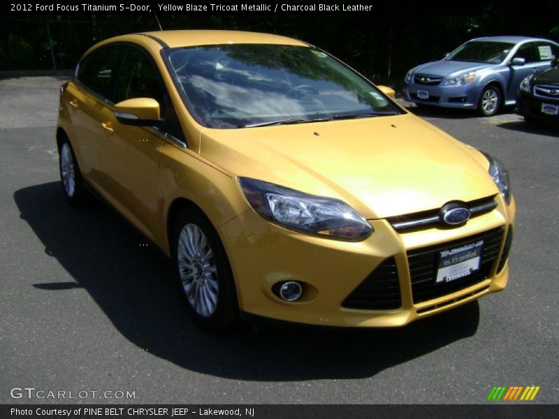 Yellow Blaze Tricoat Metallic / Charcoal Black Leather 2012 Ford Focus Titanium 5-Door