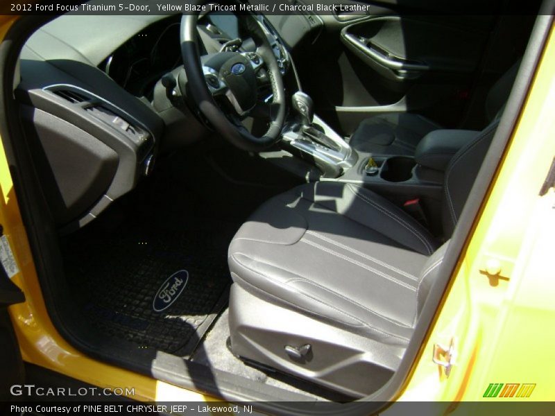 Yellow Blaze Tricoat Metallic / Charcoal Black Leather 2012 Ford Focus Titanium 5-Door