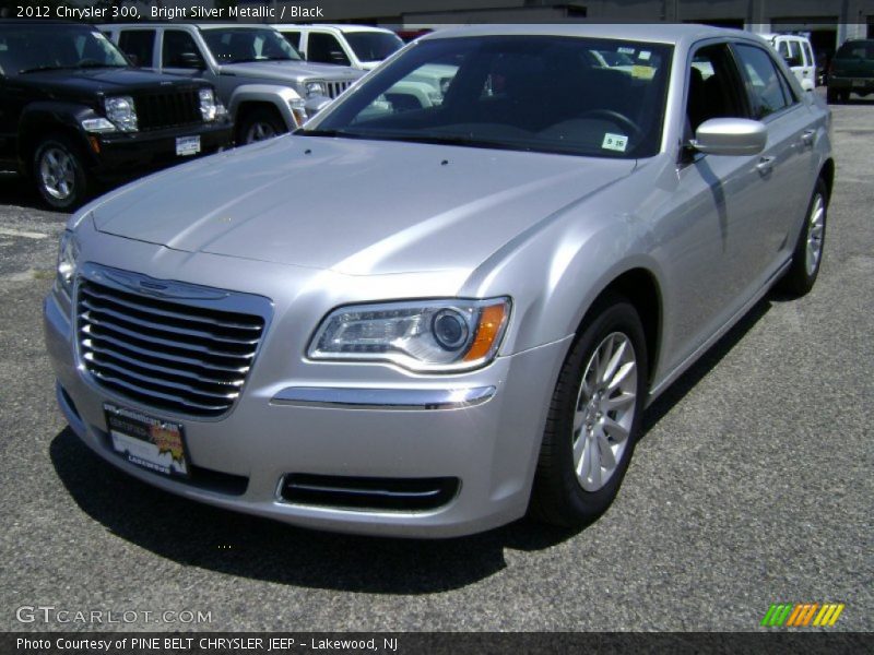 Bright Silver Metallic / Black 2012 Chrysler 300