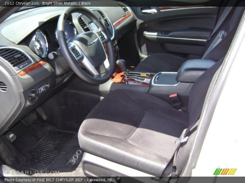 Bright Silver Metallic / Black 2012 Chrysler 300