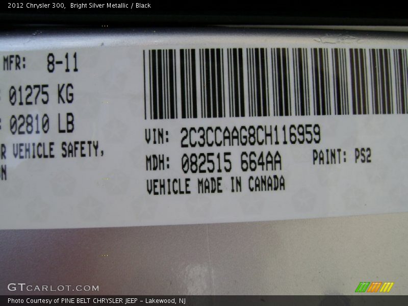 Bright Silver Metallic / Black 2012 Chrysler 300