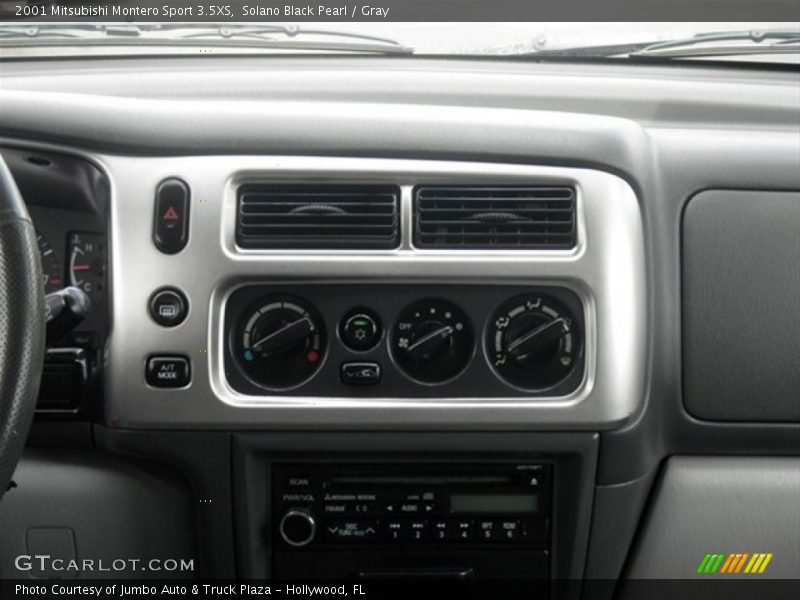 Solano Black Pearl / Gray 2001 Mitsubishi Montero Sport 3.5XS