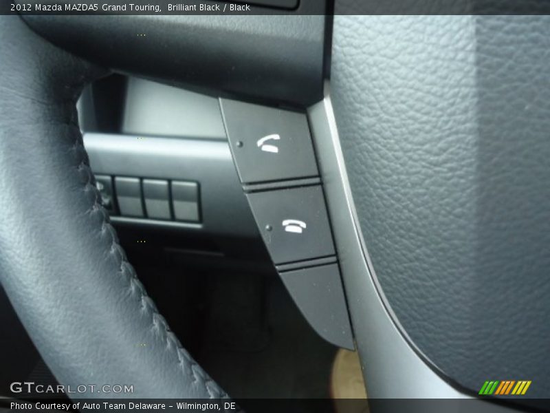 Controls of 2012 MAZDA5 Grand Touring