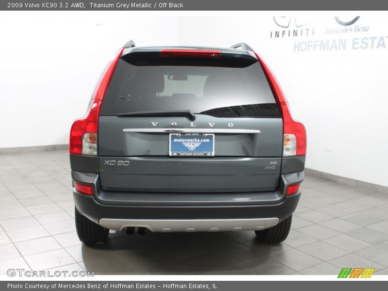 Titanium Grey Metallic / Off Black 2009 Volvo XC90 3.2 AWD