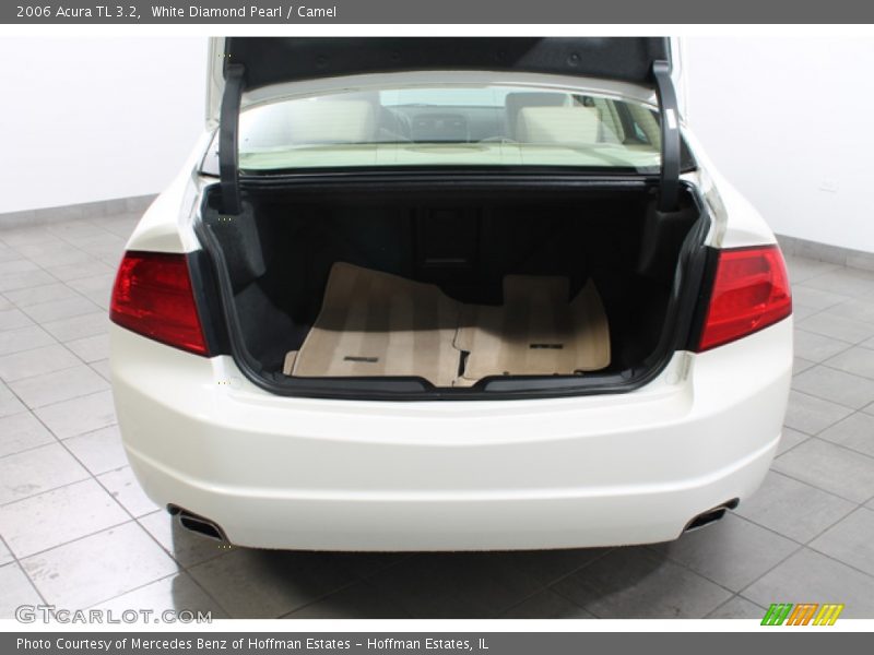 White Diamond Pearl / Camel 2006 Acura TL 3.2