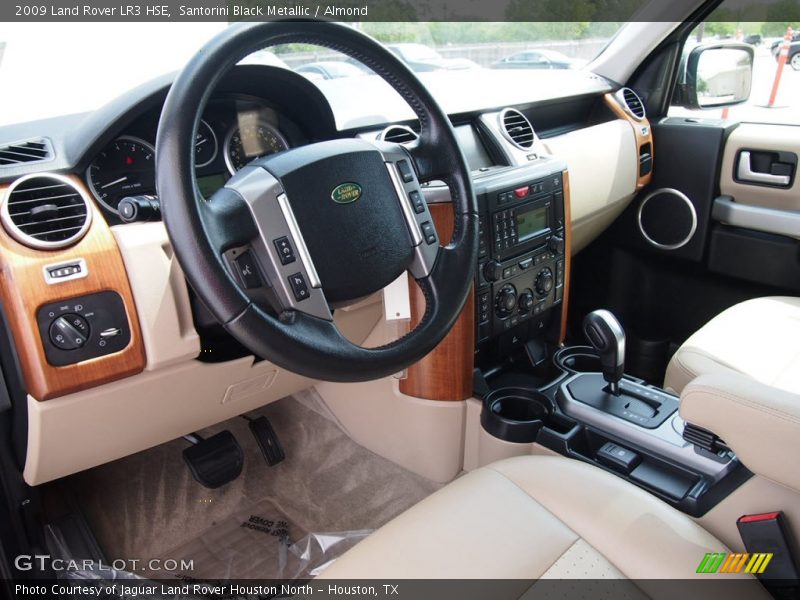  2009 LR3 HSE Almond Interior