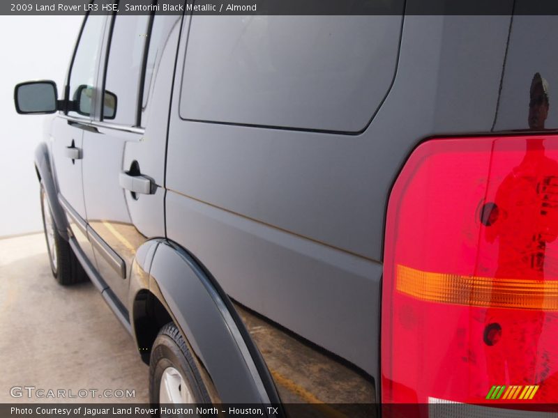 Santorini Black Metallic / Almond 2009 Land Rover LR3 HSE