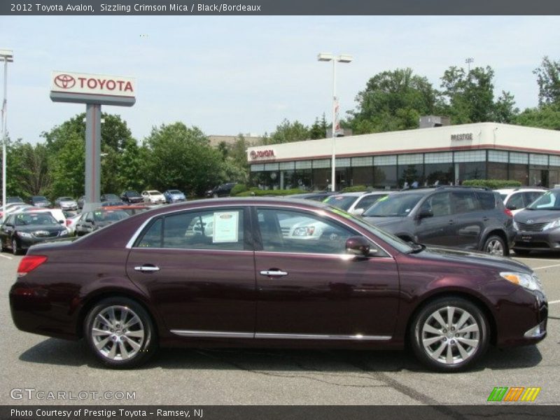 Sizzling Crimson Mica / Black/Bordeaux 2012 Toyota Avalon