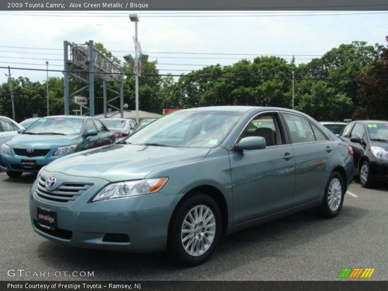 Aloe Green Metallic / Bisque 2009 Toyota Camry