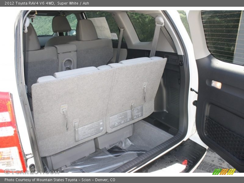Super White / Ash 2012 Toyota RAV4 V6 4WD