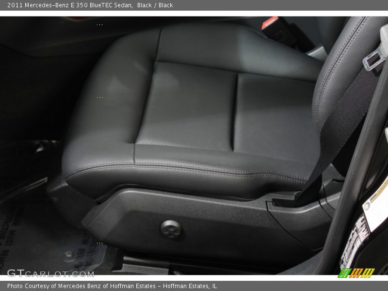 Black / Black 2011 Mercedes-Benz E 350 BlueTEC Sedan