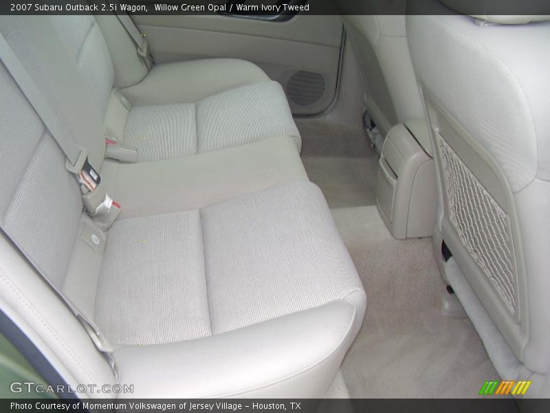 Willow Green Opal / Warm Ivory Tweed 2007 Subaru Outback 2.5i Wagon
