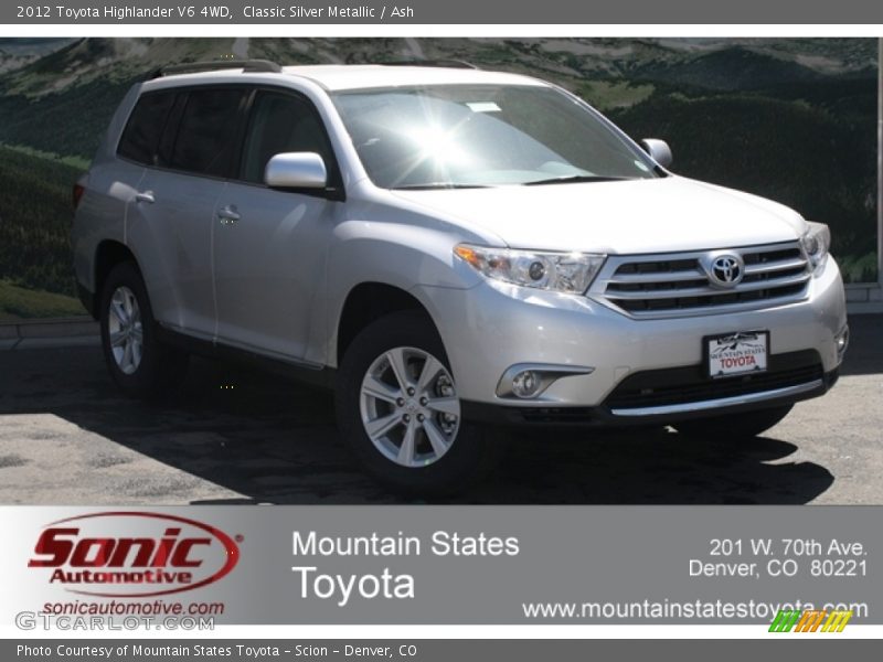 Classic Silver Metallic / Ash 2012 Toyota Highlander V6 4WD