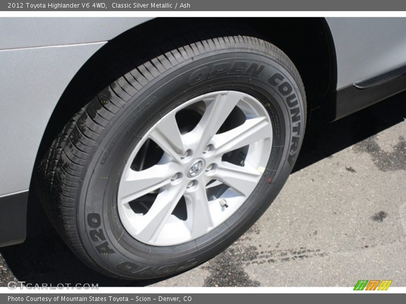 Classic Silver Metallic / Ash 2012 Toyota Highlander V6 4WD